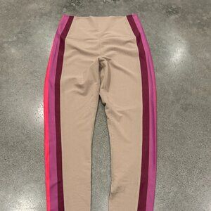 Beach Riot Sport Ribbed Leggings – Tan Multi Stripe